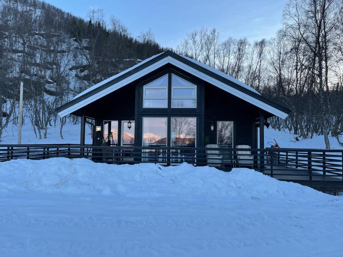 Aurora Woods Villa Skjervoy Exterior photo